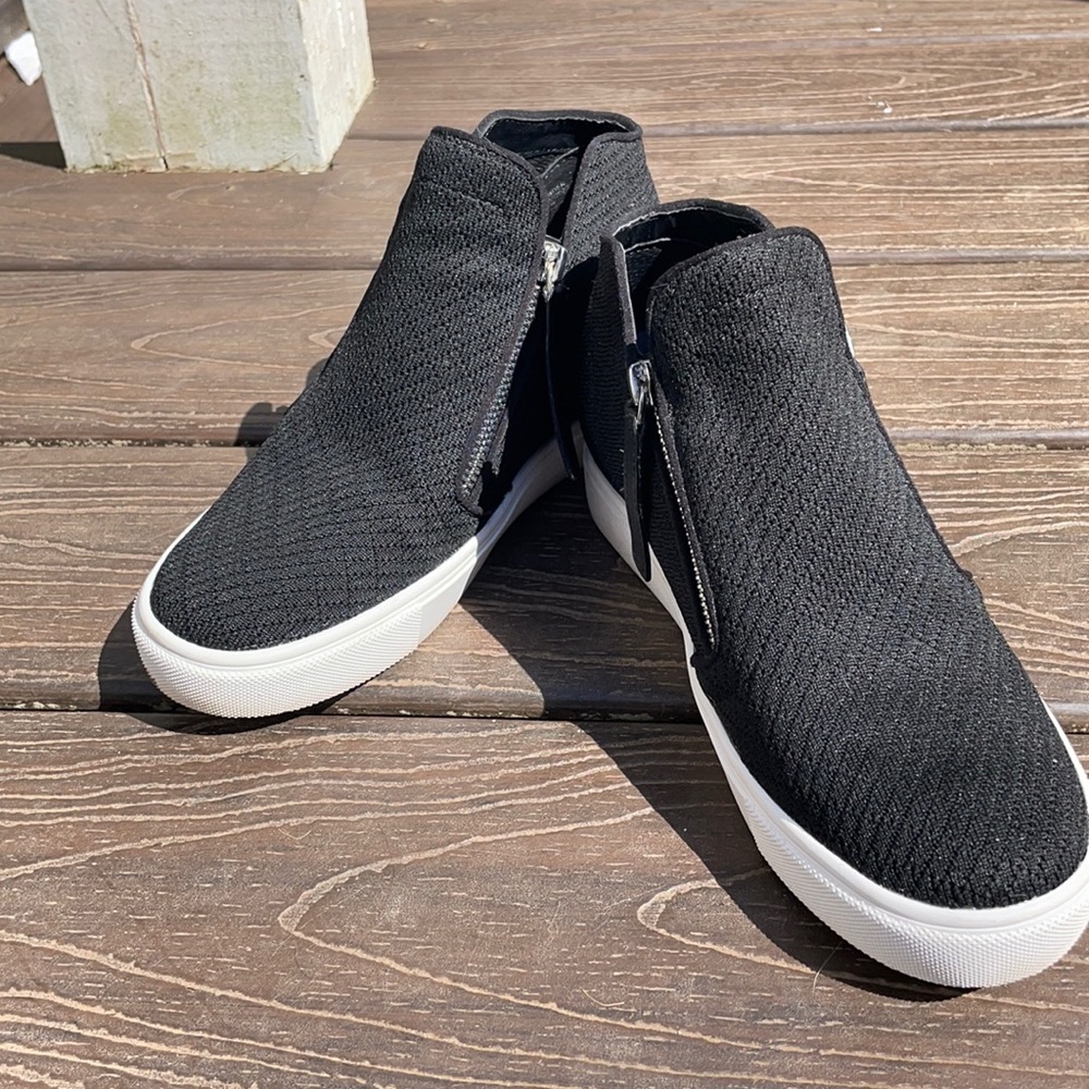 Steve Madden Camden athletic wedge